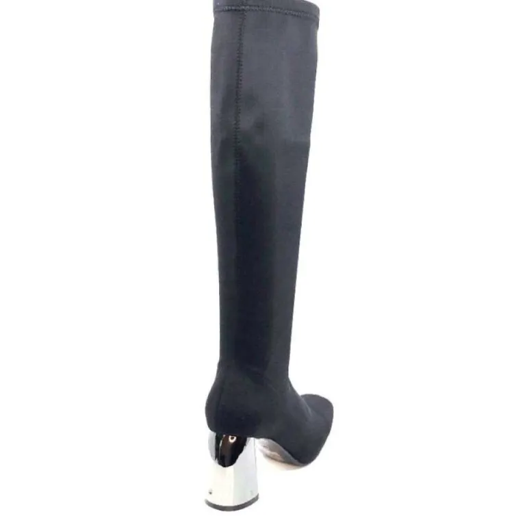 Ivoire B335-05 Microfibre Noir