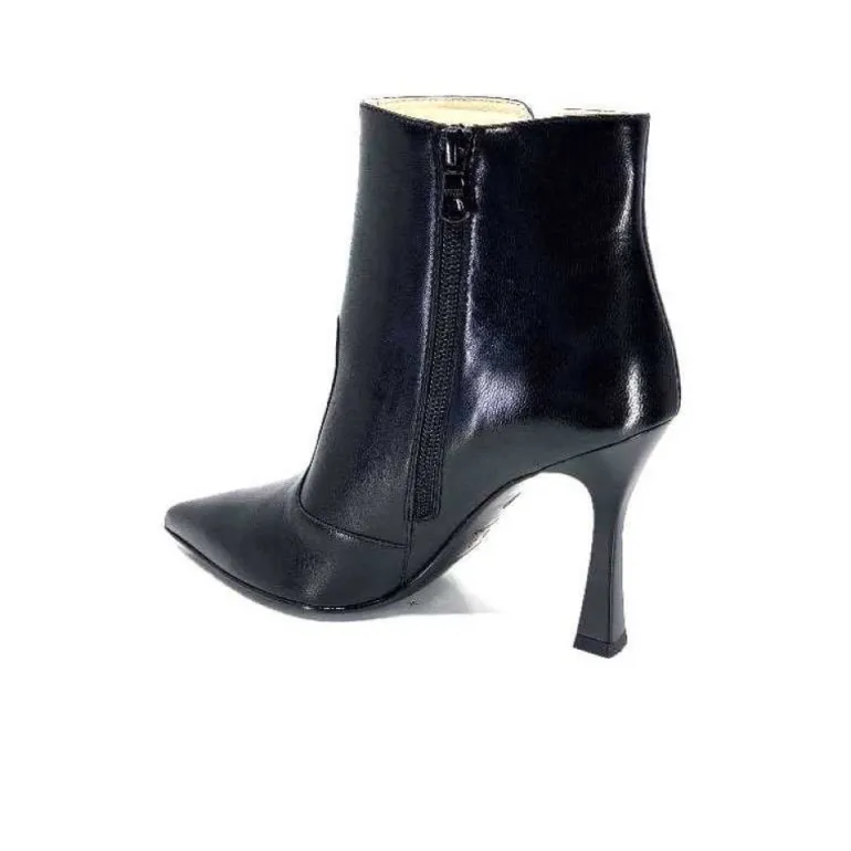 Nero Giardini 1308646 De 100 Cuir Noir