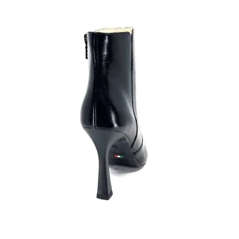 Nero Giardini 1308646 De 100 Cuir Noir